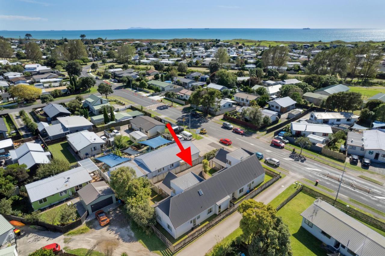 Papamoa Two Rooms & Kitchenette - Dogs Welcome Экстерьер фото
